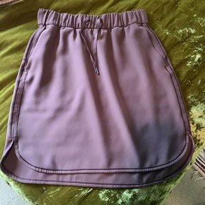 Dusty rose lululemon skirt